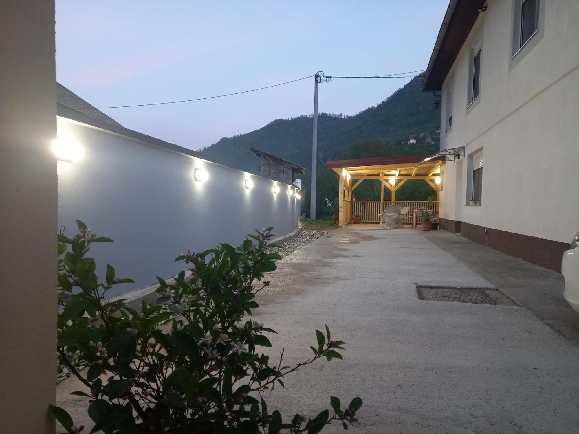 Apartman Neretva 科尼茨 外观 照片